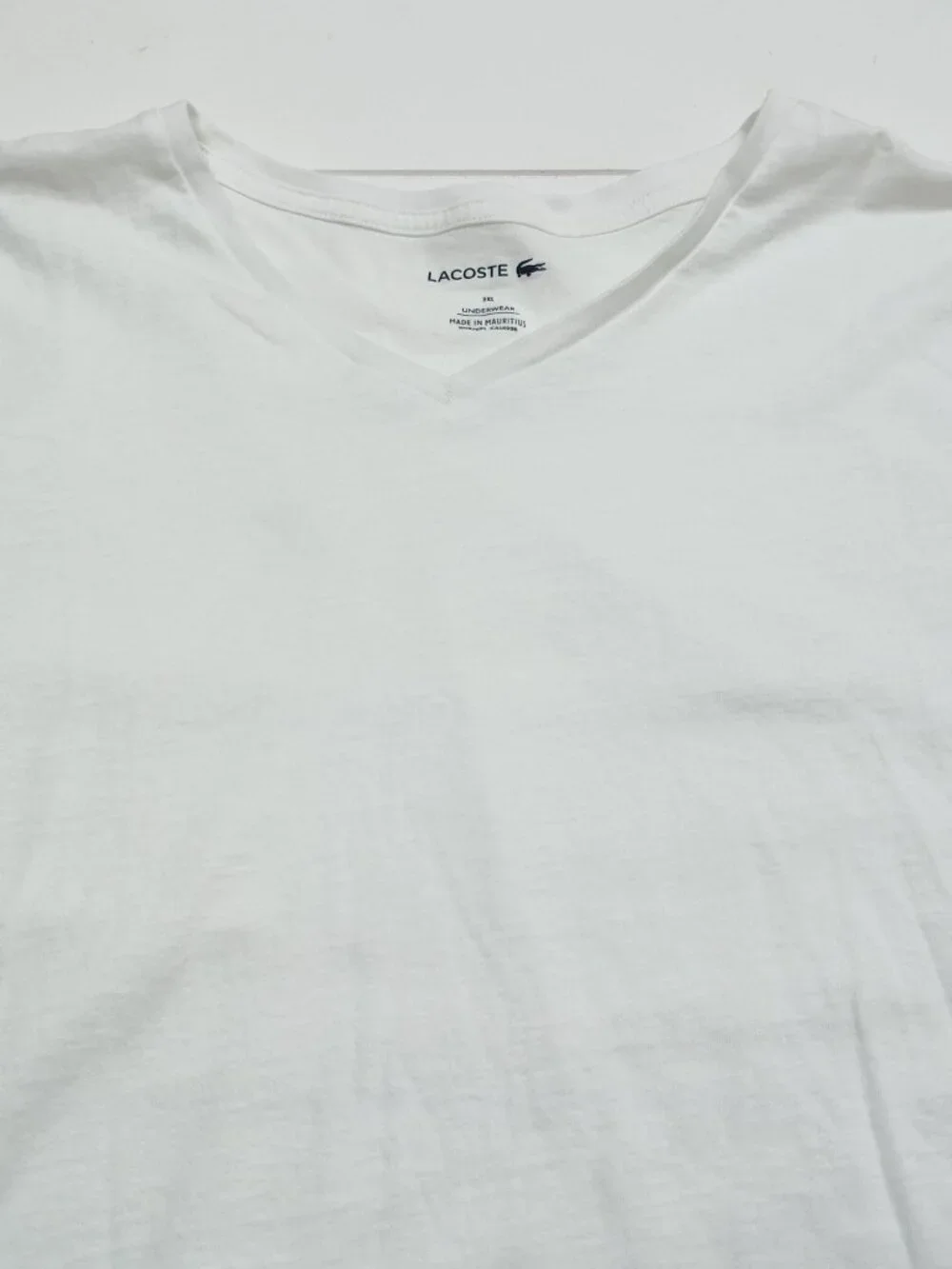 Lacoste V Neck T Shirt Mens 3XL White Crocodile Logo Classic Minimalist